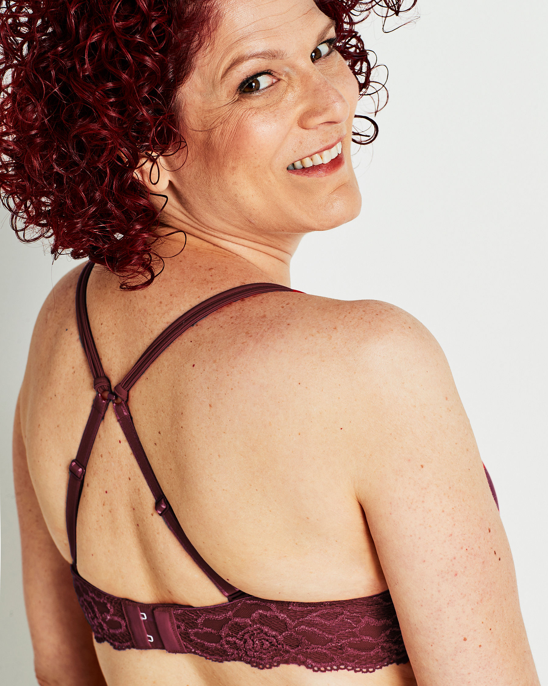 LA VIE EN ROSE Lightly Lined Wireless Mastectomy Bra Dark burgundy 389-110-1-98 - View2