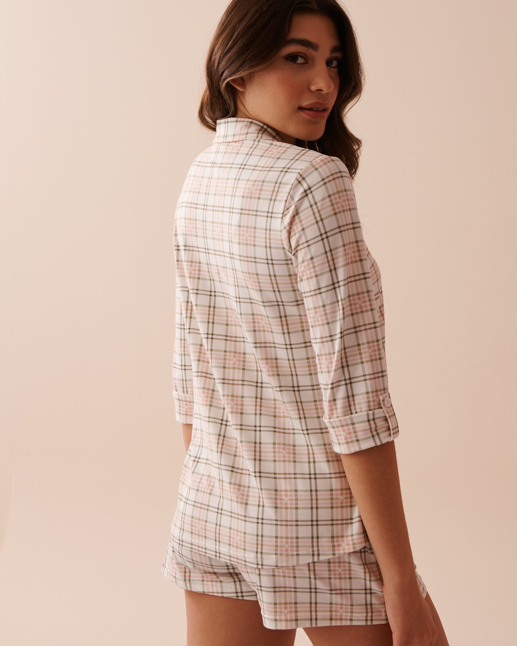 LA VIE EN ROSE Pink Plaid Super Soft Button-down Shirt Pink Plaid 40100603 - View2