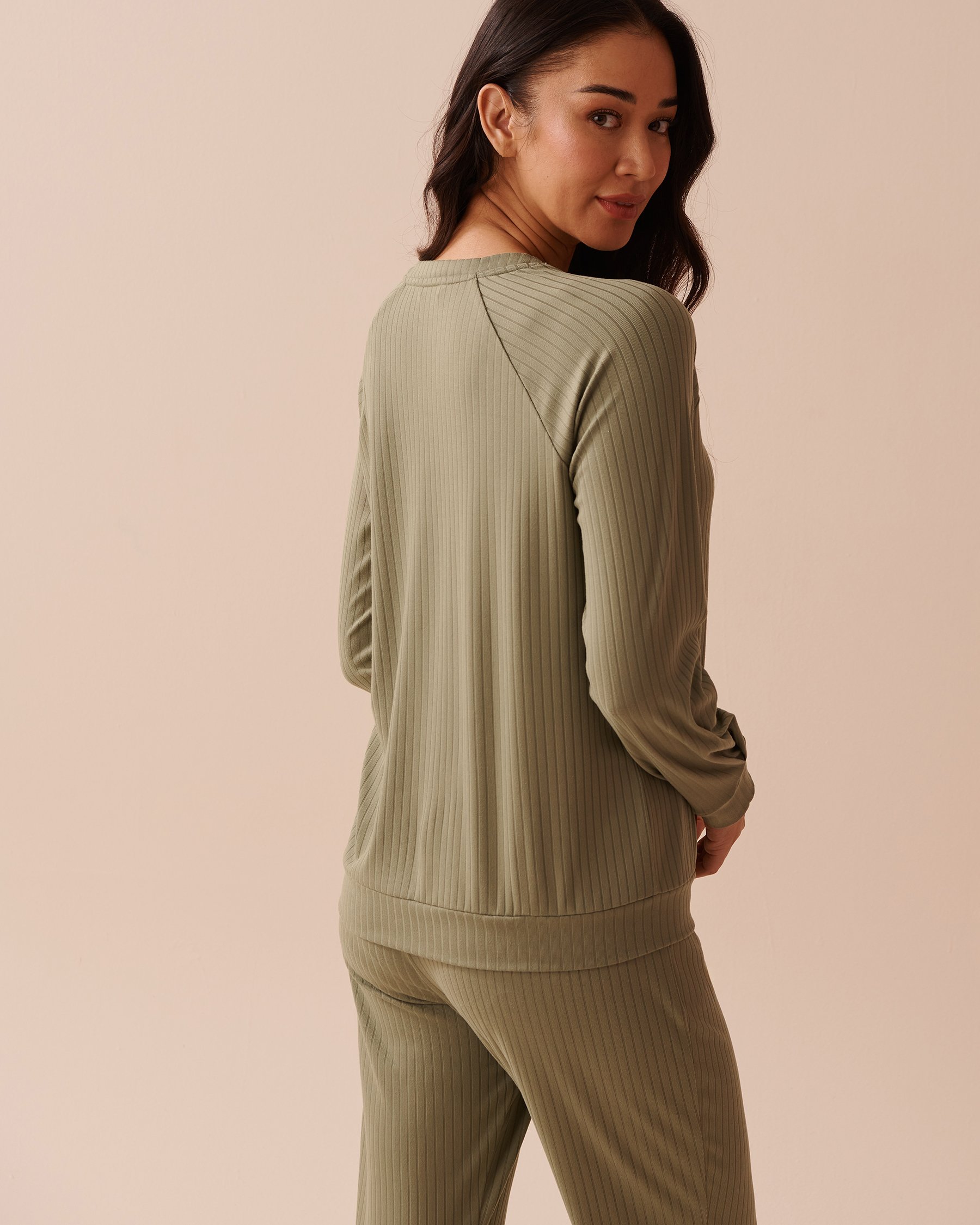 LA VIE EN ROSE Ribbed Jersey Long Sleeve Shirt Olive Green 40100591 - View2