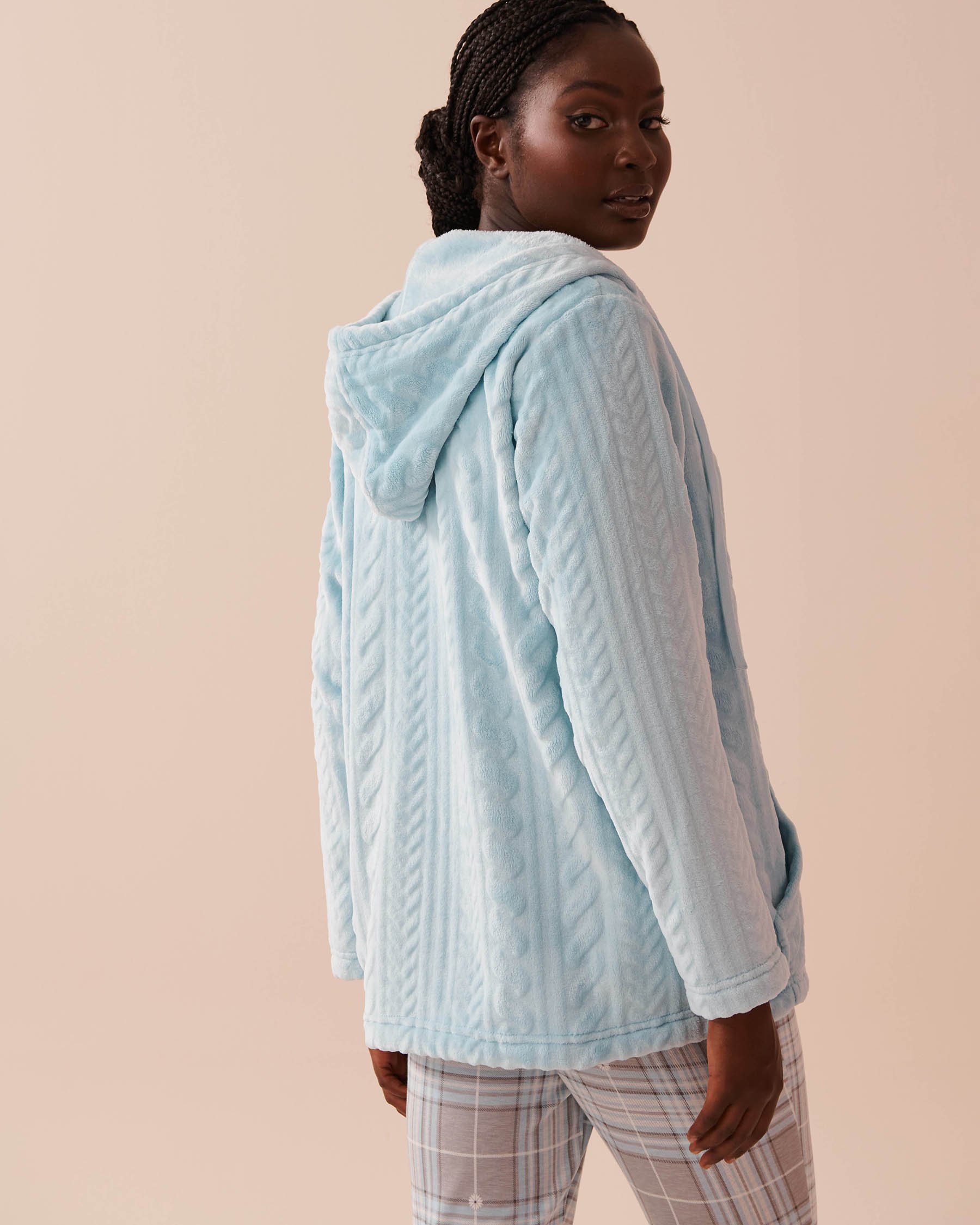 LA VIE EN ROSE Recycled Fibers Cable Effect Soft Hooded Cardigan Winter Blue 40600189 - View2