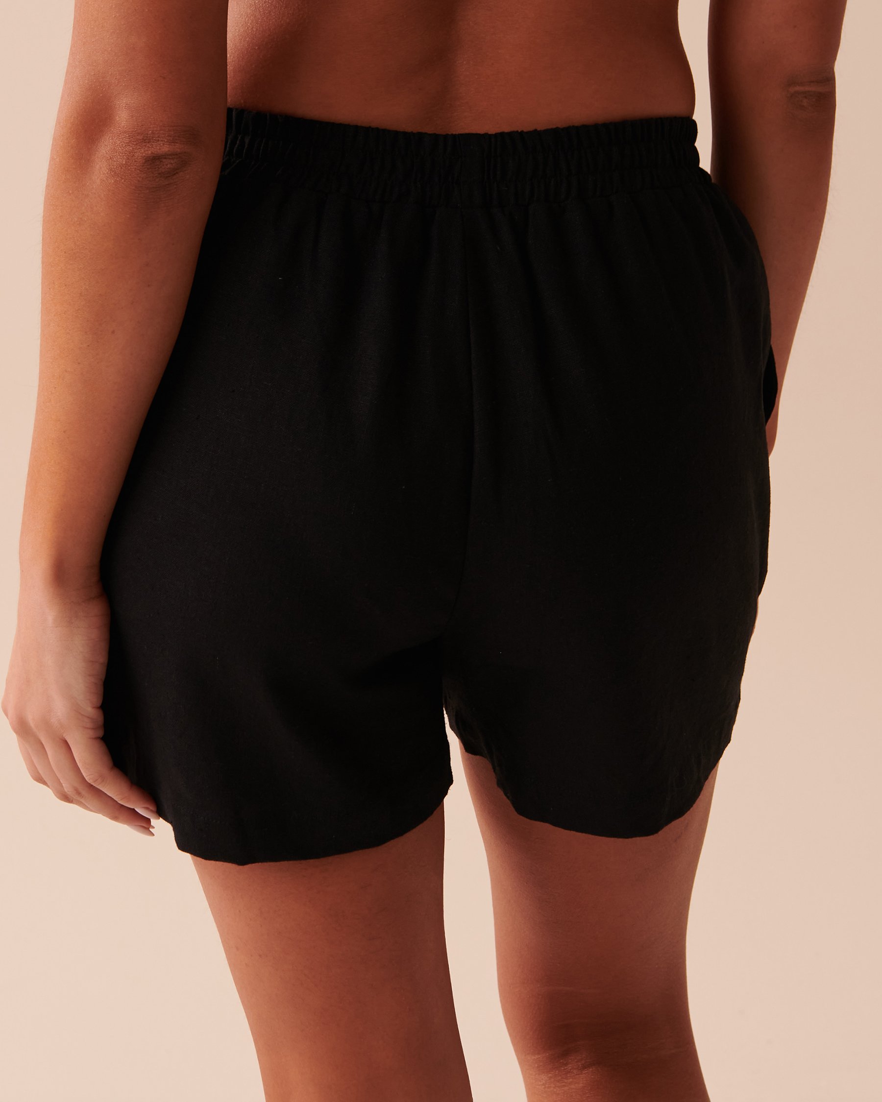 LA VIE EN ROSE AQUA High Waist Shorts Black 80200045 - View2