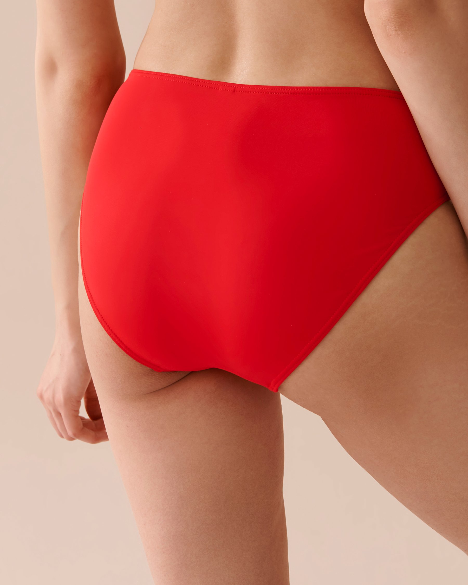 LA VIE EN ROSE AQUA FIERY RED Mid Waist Bikini Bottom Fiery Red 70300580 - View2