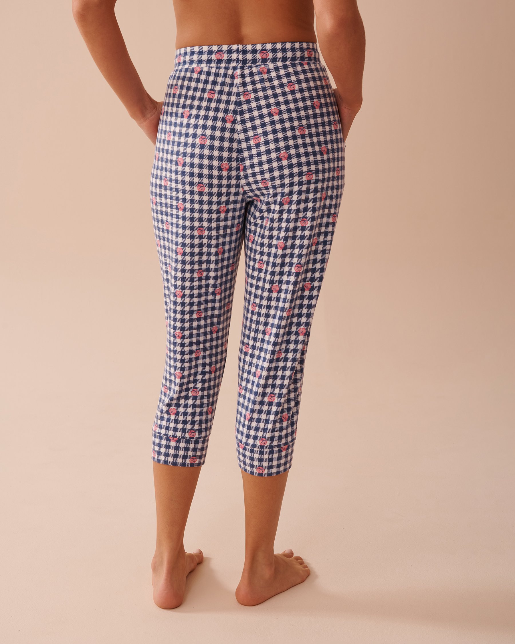 LA VIE EN ROSE Gingham Print Recycled Fibers Capris Gingham/Roses 40200661 - View1