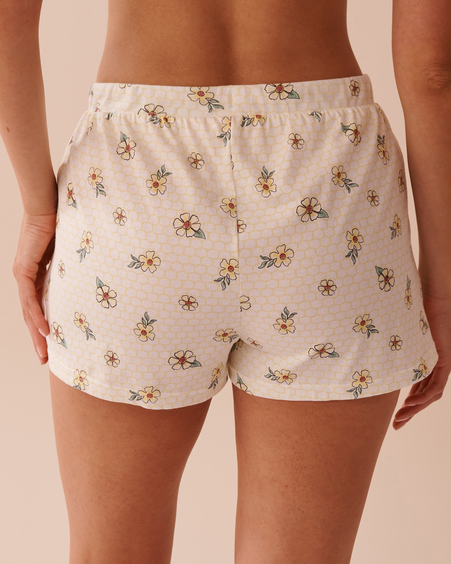 LA VIE EN ROSE Honeycomb Print Cotton Pajama Shorts White/Honeycomb 40200679 - View2
