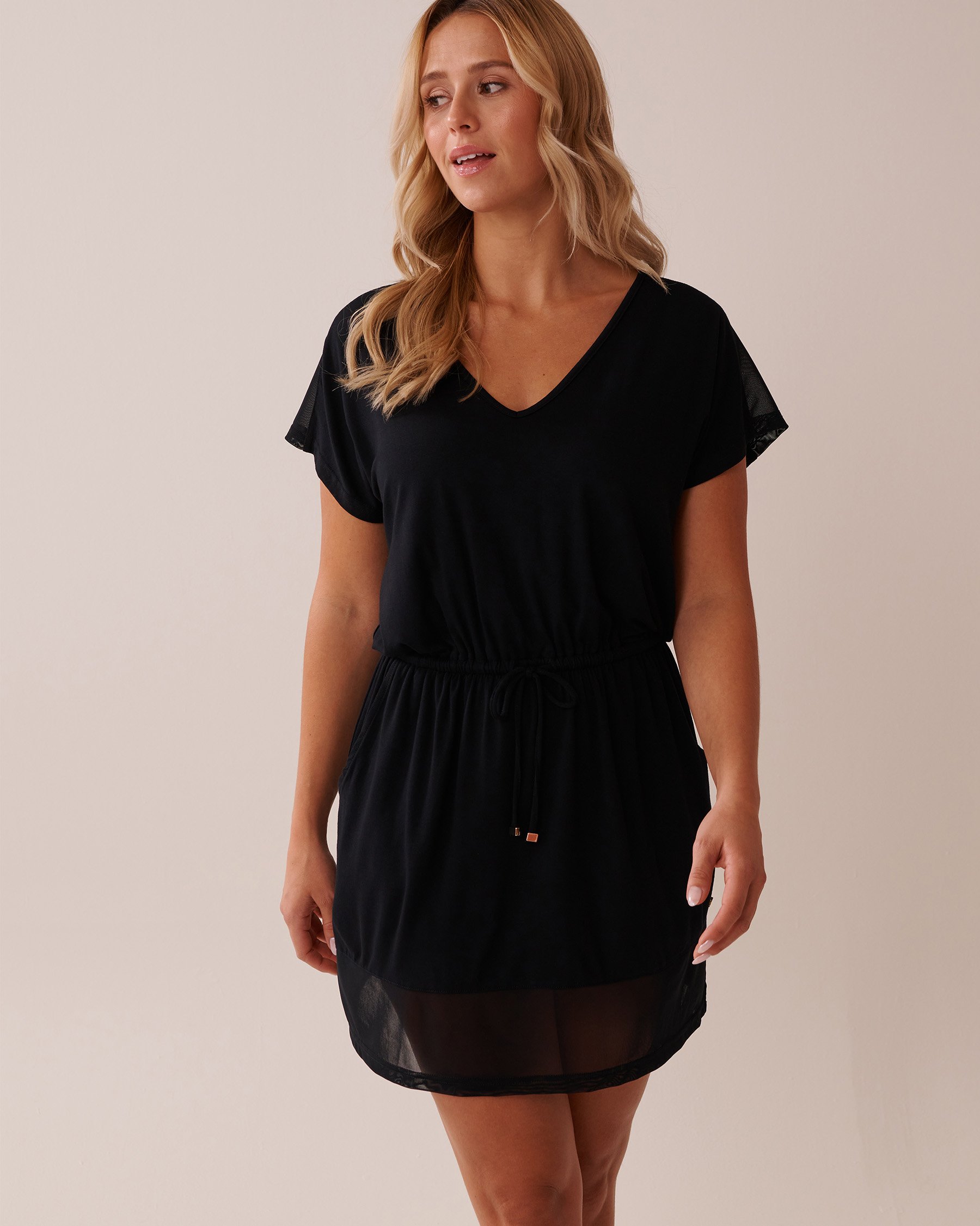 LA VIE EN ROSE AQUA Recycled Fibers Short Sleeve Dress with Mesh Inserts Black 80300107 - View1