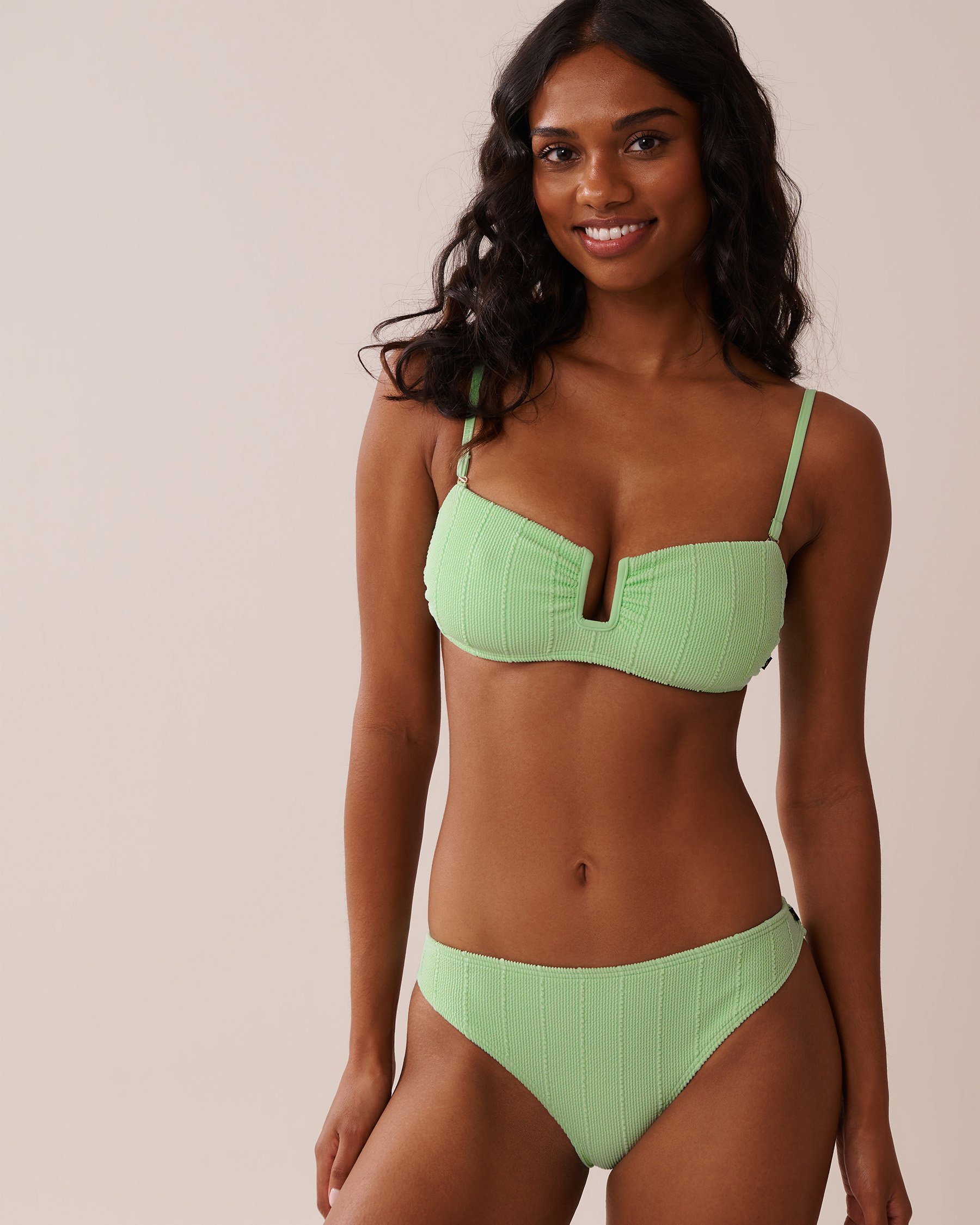 LA VIE EN ROSE AQUA CITRUS Textured U-Wire Bandeau Bikini Top Pastel Lime 70100714 - View1