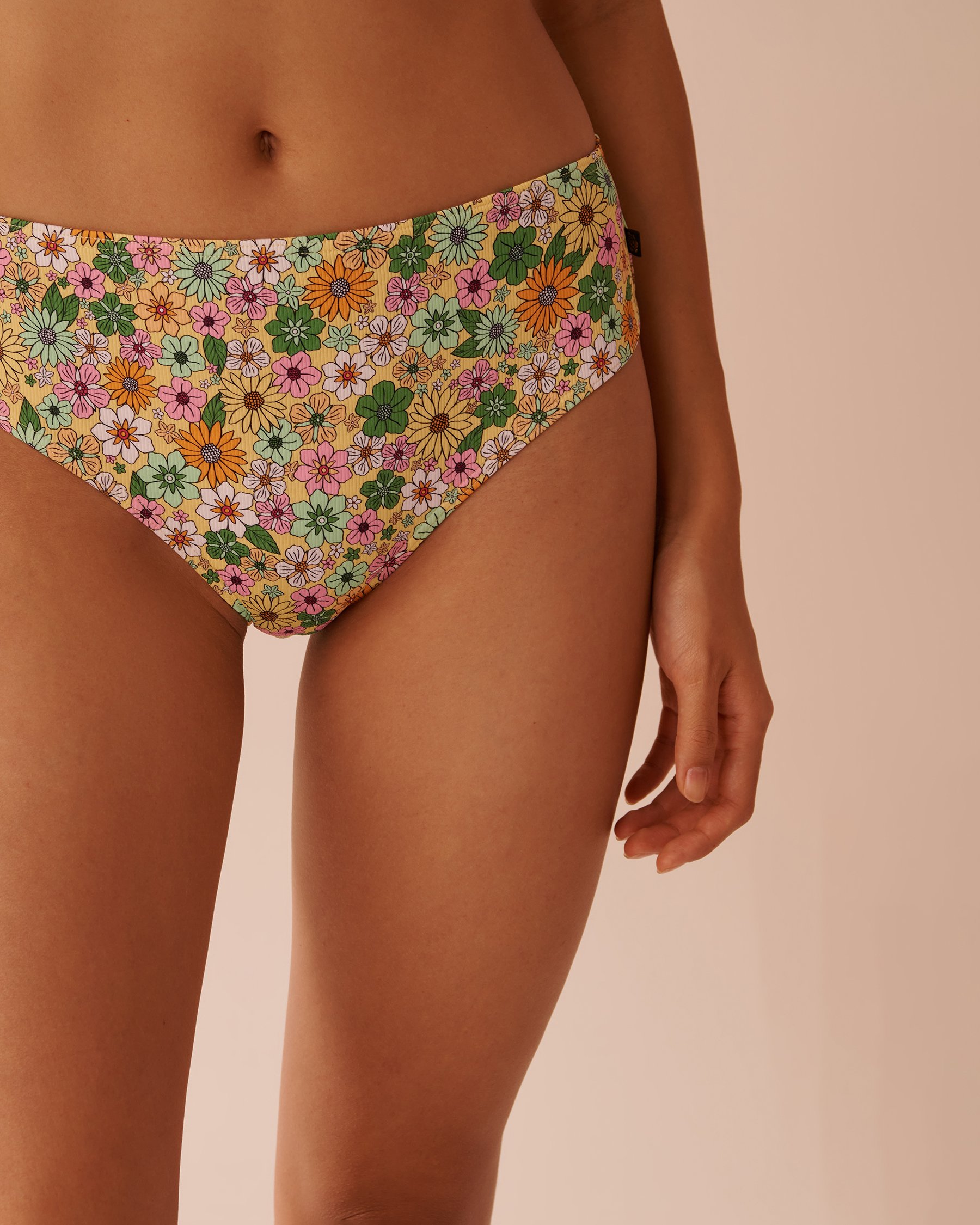 LA VIE EN ROSE AQUA FLOWER POWER Ribbed Mid Waist Cheeky Bikini Bottom Flower Power 70300672 - View4